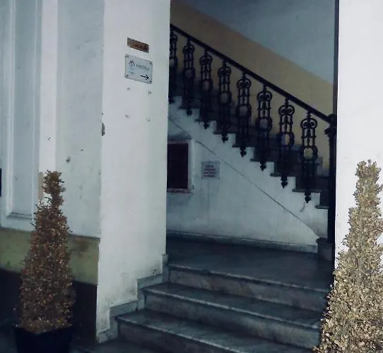 Central Nest 3* Napoli