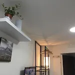 Nocleg ze śniadaniem Central Nest 3*