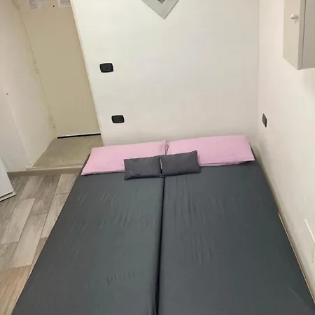 Oda ve Kahvaltı Central Nest 3*